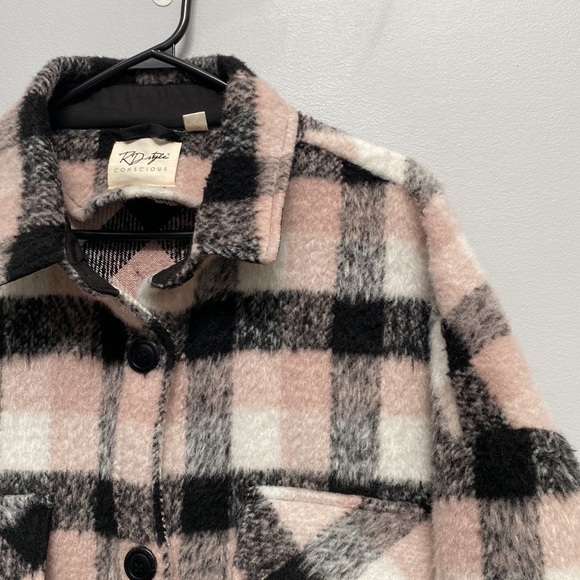 ❗️SOLD❗️RD Style Conscious Shacket Size L - Picture 3 of 8